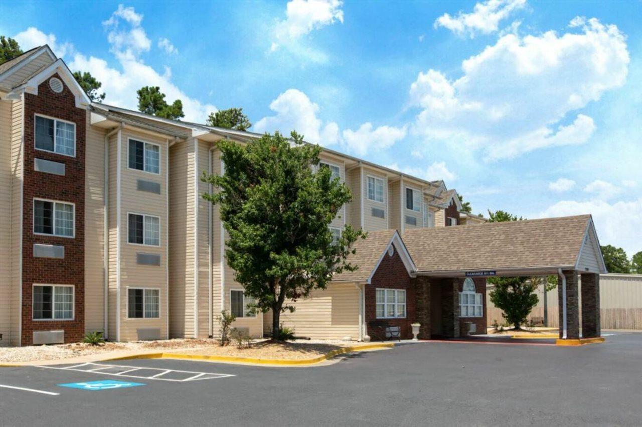 Microtel Inn & Suites By Wyndham Augusta/Riverwatch Exterior photo
