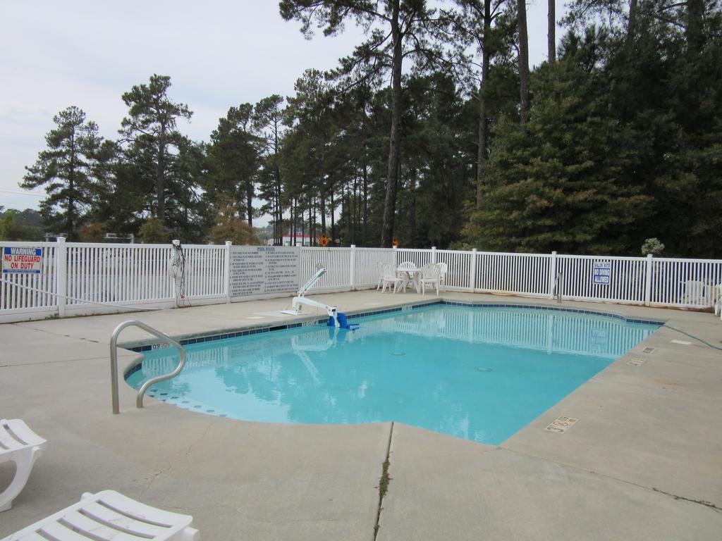 Microtel Inn & Suites By Wyndham Augusta/Riverwatch Exterior photo