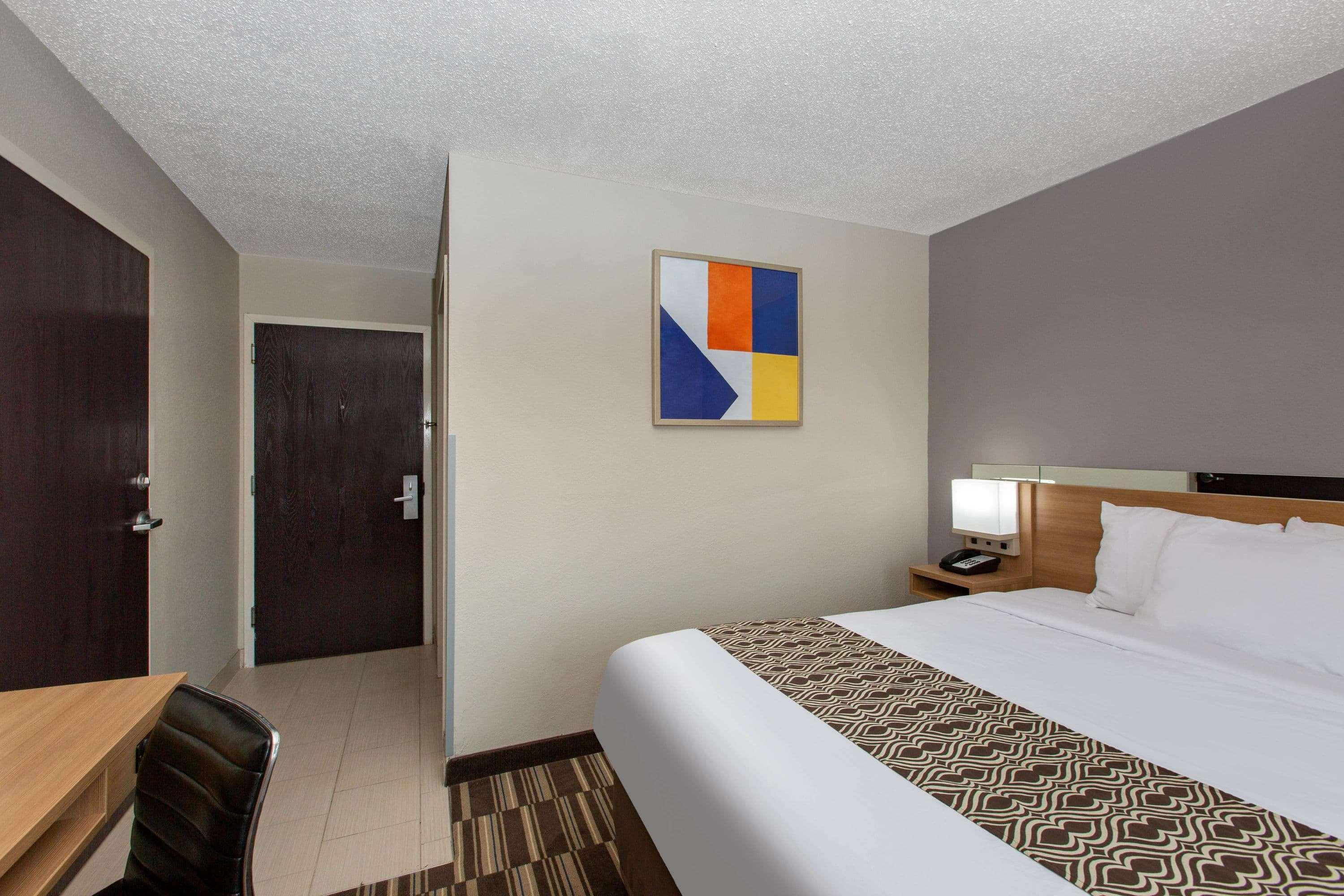 Microtel Inn & Suites By Wyndham Augusta/Riverwatch Exterior photo